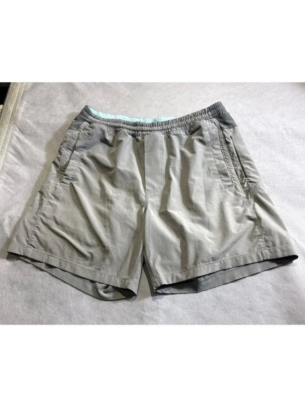 Birddogs Mens Classic Fit Gray Shorts With Inner Liner Lightweight & Stretchy Si